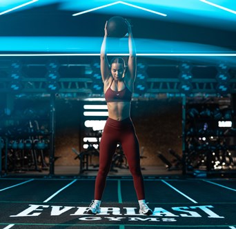 Everlast Gyms+ woman working out